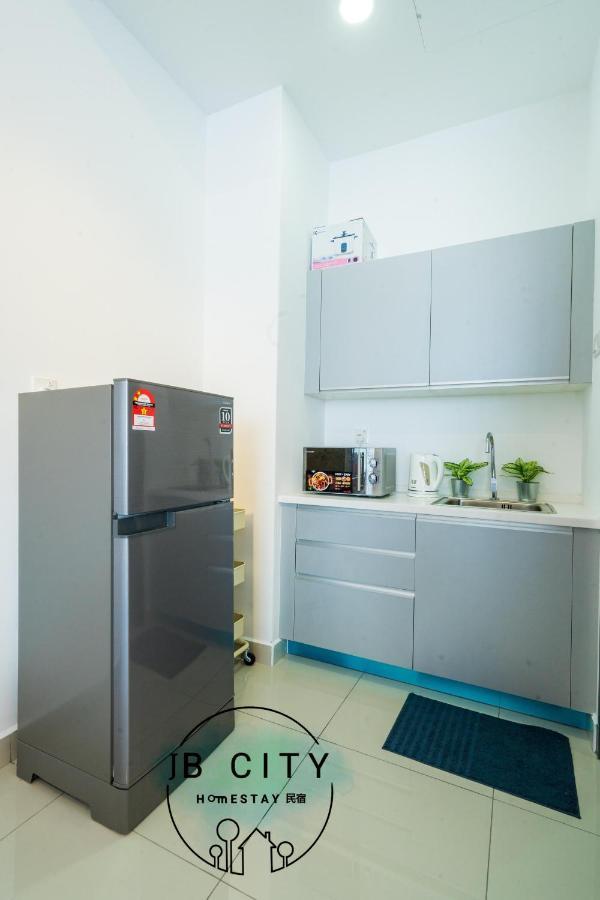 Austin 18 Ikea - Aeon Apartment Джохор Бахру Екстериор снимка