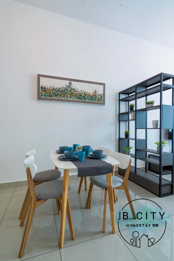 Austin 18 Ikea - Aeon Apartment Джохор Бахру Екстериор снимка