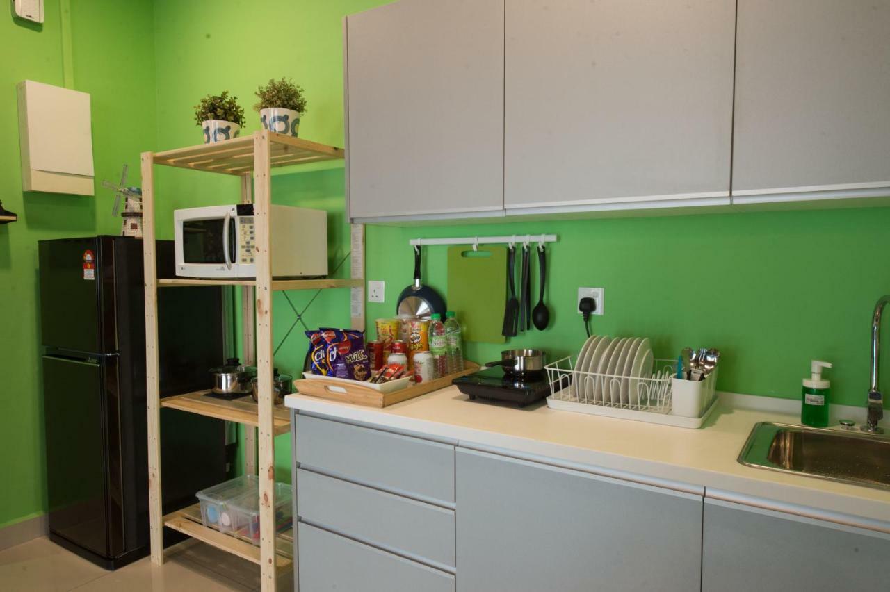 Austin 18 Ikea - Aeon Apartment Джохор Бахру Екстериор снимка