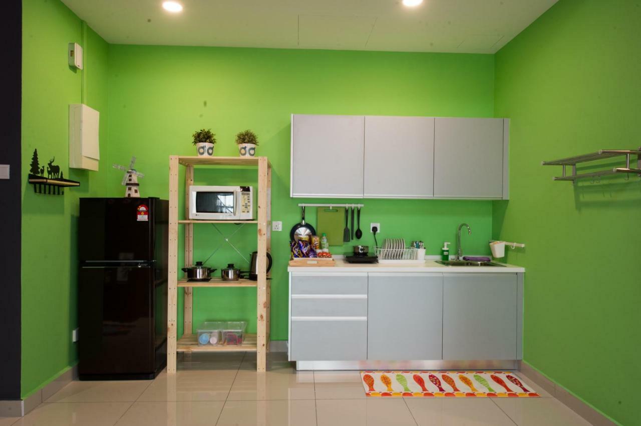 Austin 18 Ikea - Aeon Apartment Джохор Бахру Екстериор снимка